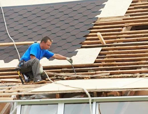 What to Consider When Hiring a Roofing Contractor in Colleyville