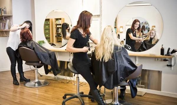 Why the Right Salon Chair Matters for Your Business