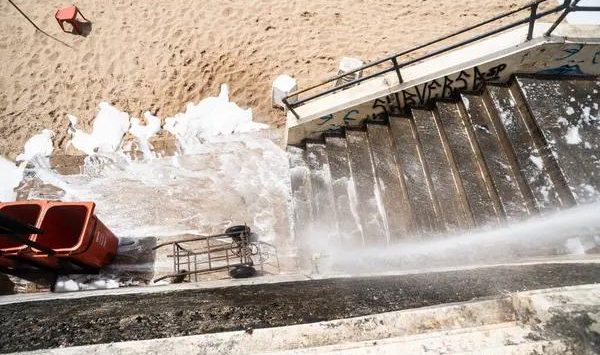 Soft Washing Techniques: Gentle on Surfaces, Tough on Dirt