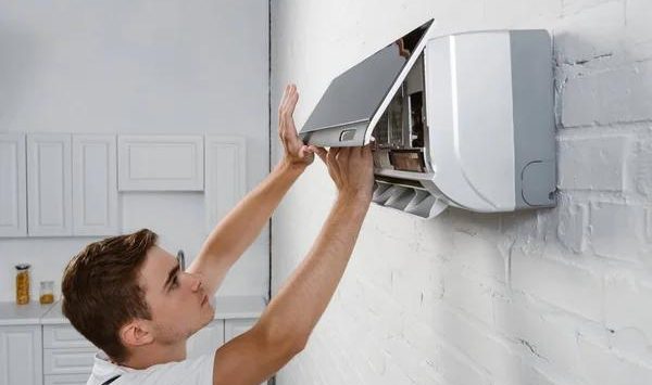 Beyond Repair When to Install a New HVAC System in Tulsa